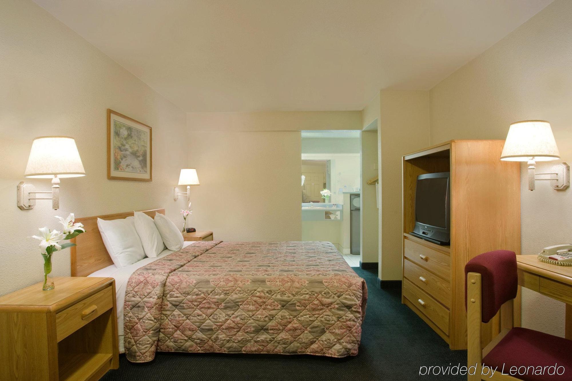 Turlock Inn Dış mekan fotoğraf